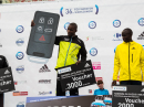 Victor Kipchirchir wygrał Maraton Warszawski i zdobył Volvo V60