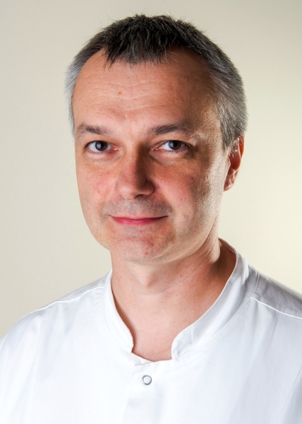 P_odny_Polak_Small_Piotr_Pietrewicz-004-2015-05-05 _ 17_56_54-80
