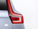 Elektryczne Volvo dostępne z oponami uniwersalnymi Recharge w standardzie