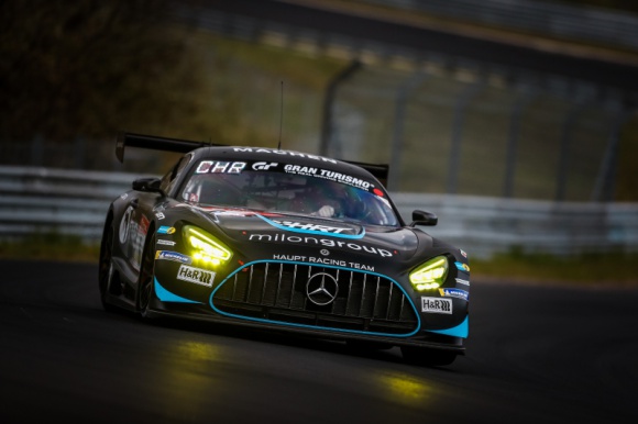 Wyścig dla najwytrwalszych – 24h Nurburgring na żywo w Motowizji
